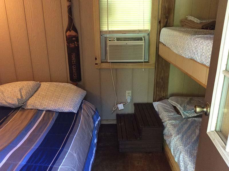 Berry Creek Cabins Bed & Breakfast Isabel Екстериор снимка